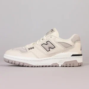 Q7265 New Balance 550 Linen