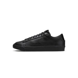Q7384 Nike Blazer Low 77 Black