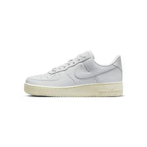 Q7326 Nike Air Force 1 Premium