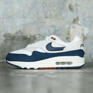 Q7537 Women's Nike Air Max 1 '86 Big Bubble