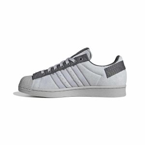 Q7695 adidas x Parley Superstar Gresix