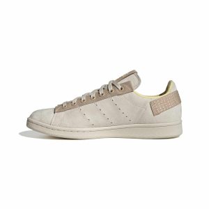 Q7694 adidas x Parley Stan Smith Beige