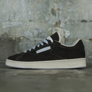 Q7446 Reebok x SNEEZE Club C Grounds